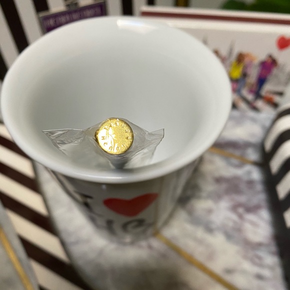 NWT⭐️ Iconic Henri Bendel Stylus Pen ⭐️ - Picture 4 of 8